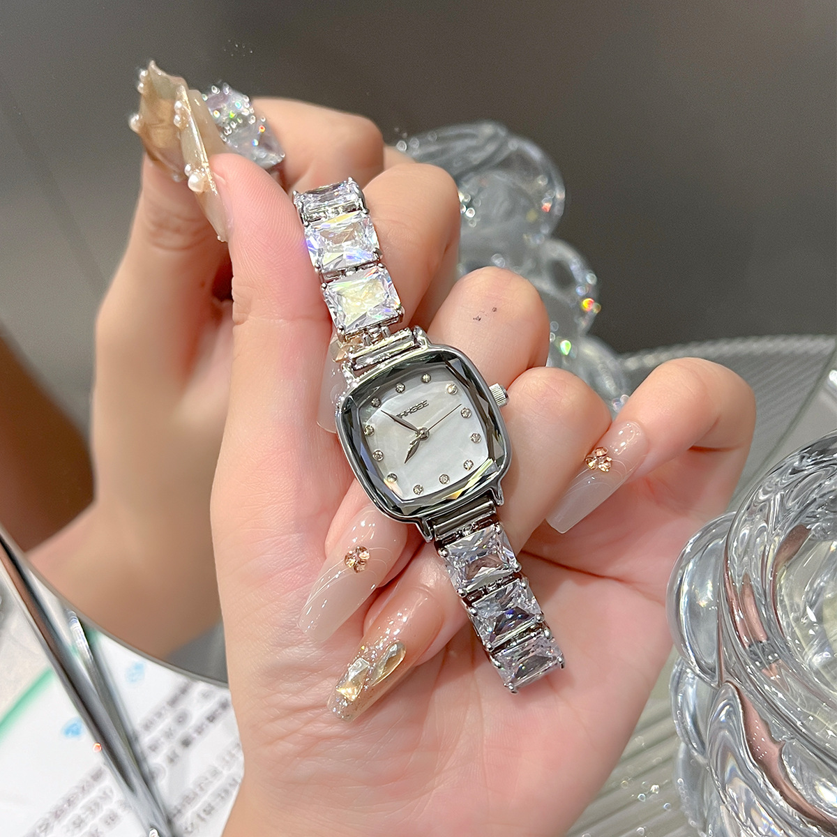 High Jewelry Watches - 2025 high-end relógio feminino diamante luz