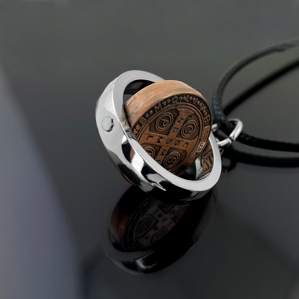 Novo Colar Medalha de São Bent - Jewelry & Watches Sp Z Oo Opinie avaliação e preço
