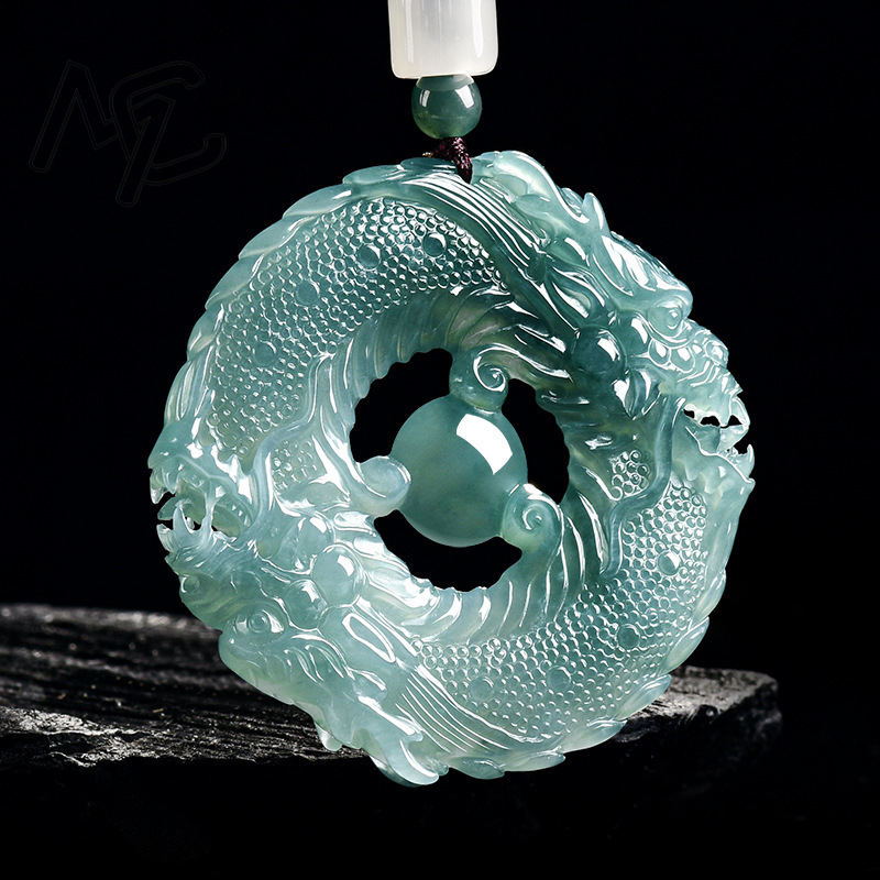 Colar com Pingente de Jade Nat - Jewelry & Watches Sp Z Oo Opinie avaliação e preço