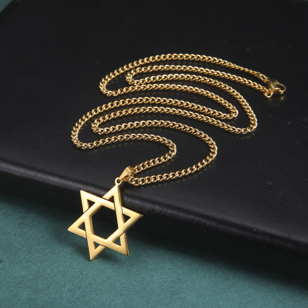 Colar com Pingente Estrela de  - Jewelry & Watches Sp Z Oo Opinie avaliação e preço